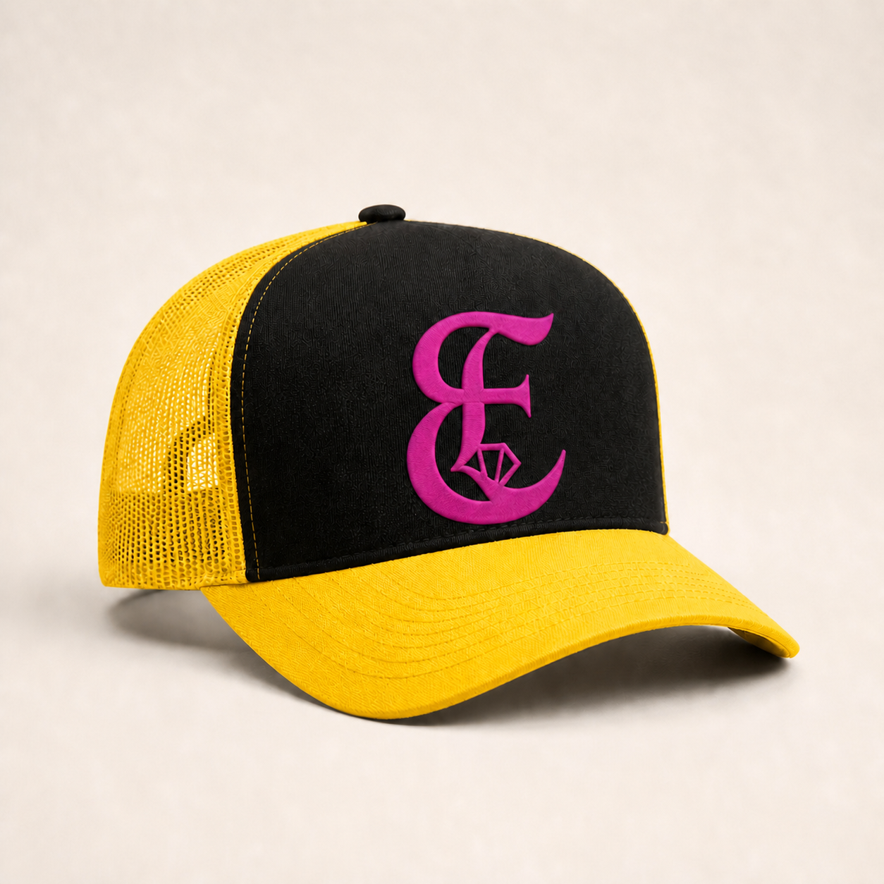 Bone Emerald - E Diamante Rosa - Preto Amarelo