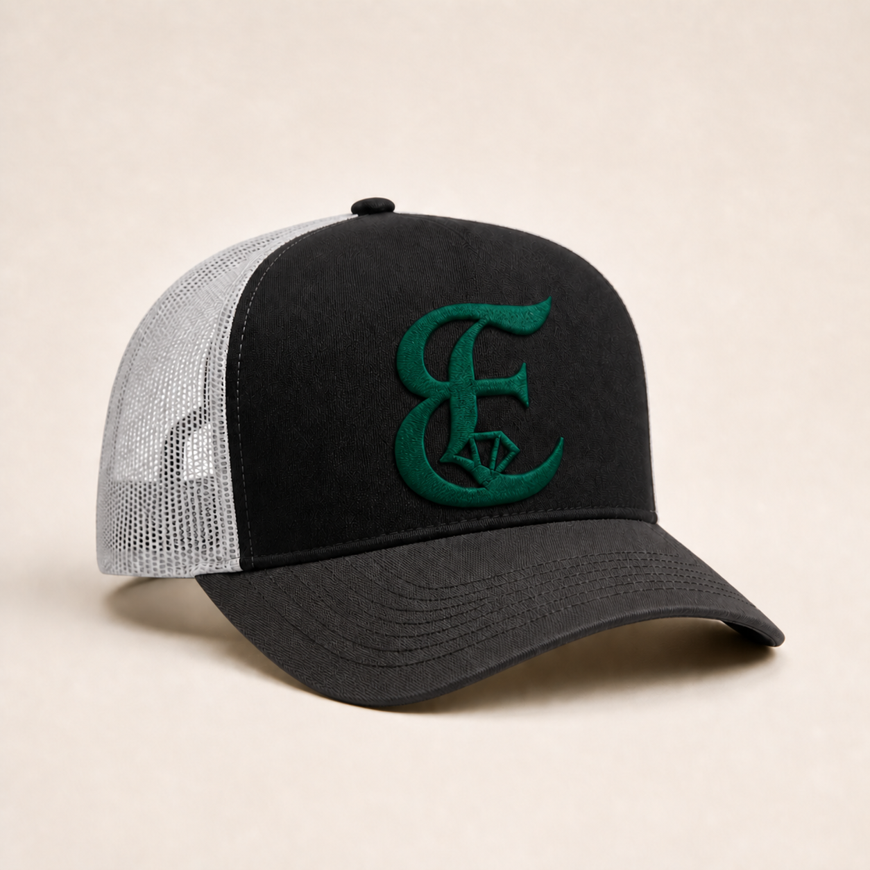 Bone Emerald - E Diamante Verde - Preto Cinza