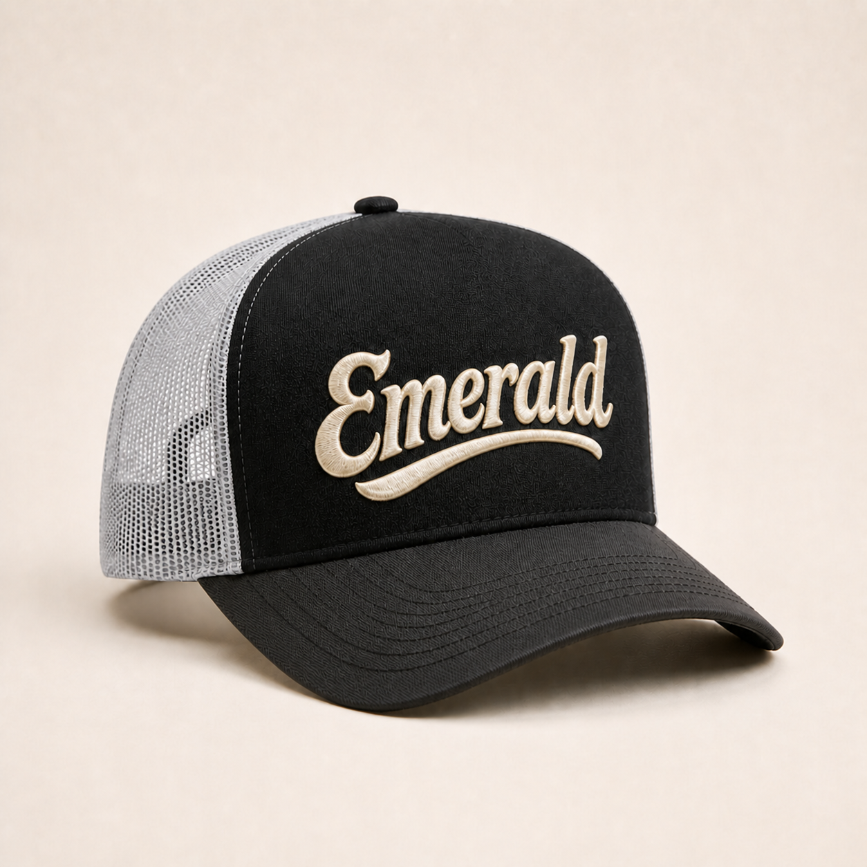 Bone Emerald - Emerald Script Preto - Preto Cinza