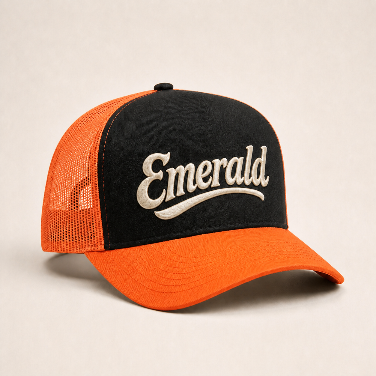 Bone Emerald - Emerald Script Preto - Preto Laranja